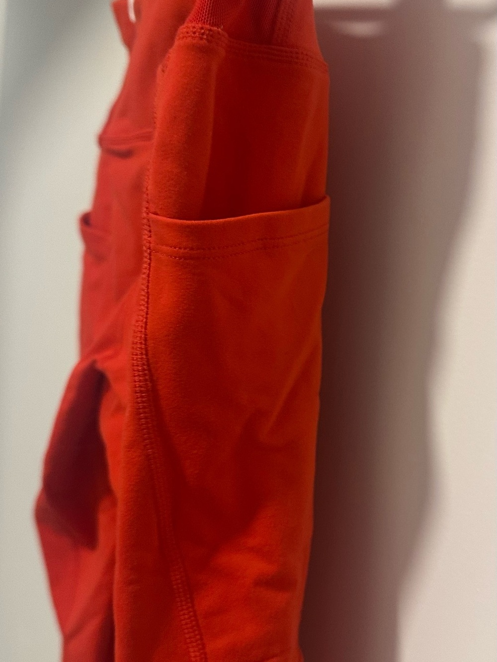 oiselle Bright Red Performance capris - Picture 3 of 4